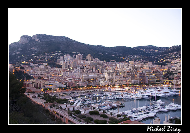 Monte Carlo Bay